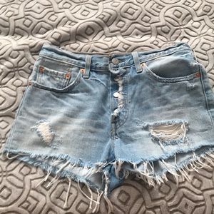 Levi 501 jean shorts (new)